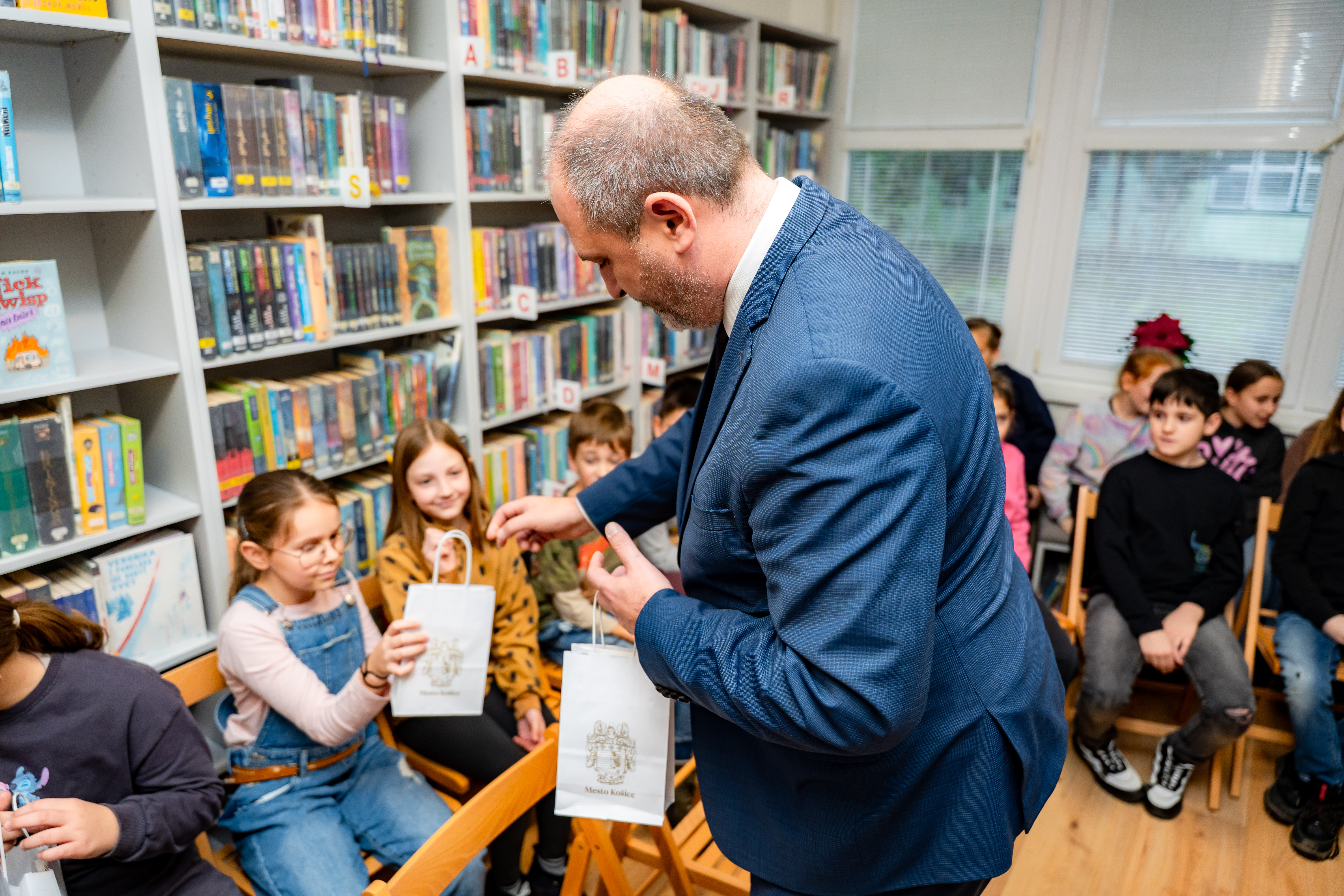Slavnostne otvorenie zrekonstruovanej pobocky Kniznice pre mladez mesta Kosice-25